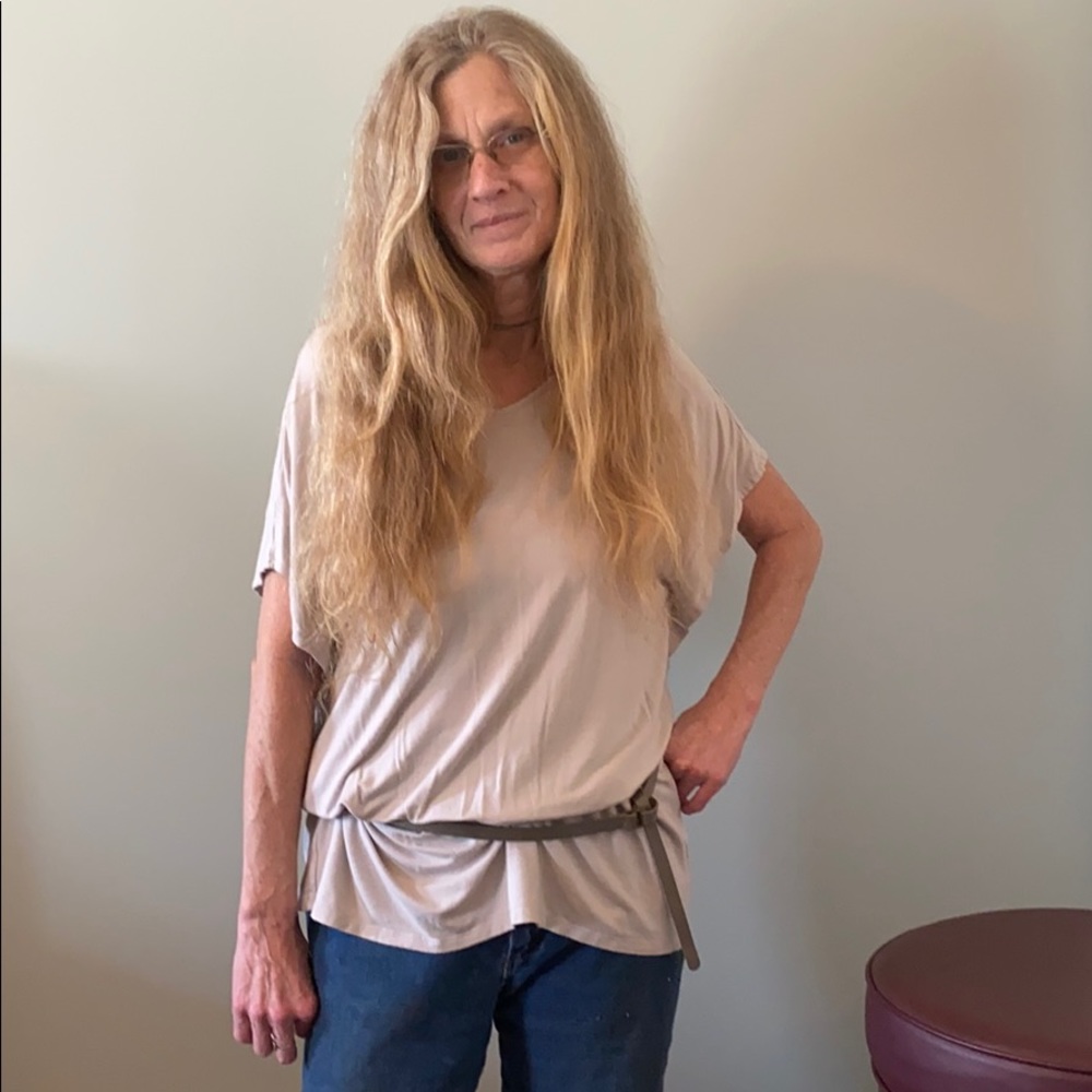 Loose 80’s style top